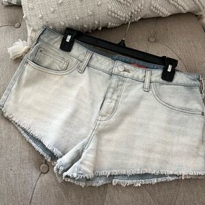 Pilcro shorts jean cut offs size 28 worn once! Anthropologie